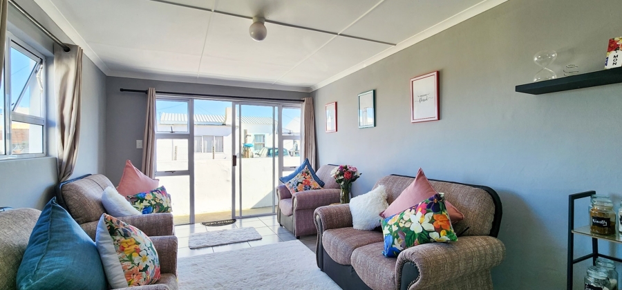 3 Bedroom Property for Sale in Struisbaai Western Cape